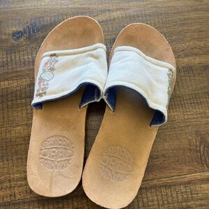 Sanuk Lola X Grateful Dead Women’s Size 8 Sandals